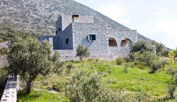MPV7893 – Villa of 245m² in Mani, Peloponnese